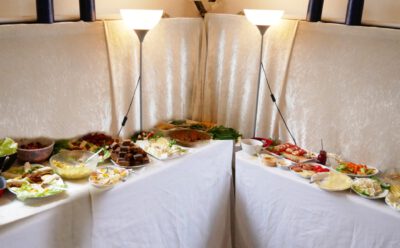 Wir starten mit unserem internationalen Frühstück in den Herbst.