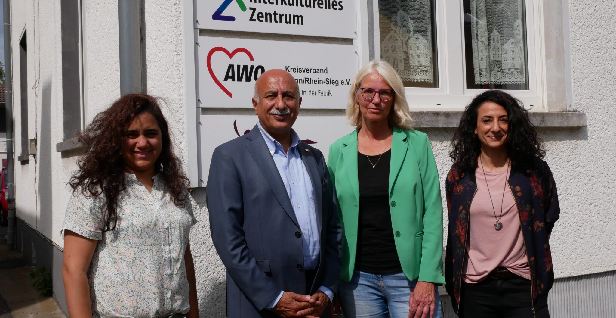 b-rgermeisterin-der-stadt-lohmar-zu-besuch-kurdische-gemeinschaft