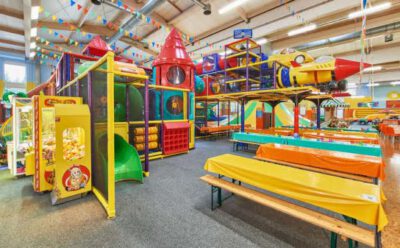 Ausflug zum Indoor-Kinderspielplatz