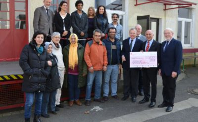 Spendenübergabe an die Kurdische Gemeinschaft Rhein-Sieg/Bonn e.V. durch Landrat Kühn